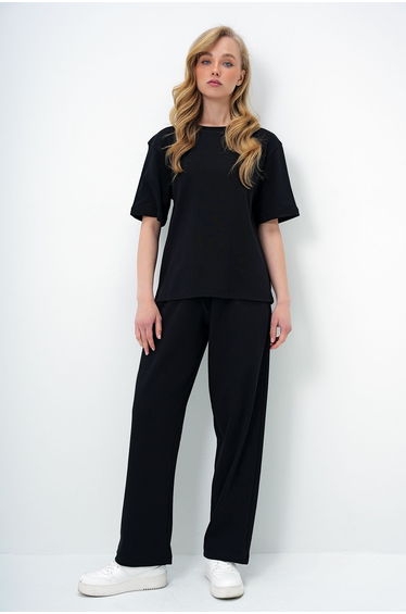Women's Black Crew Neck Short Sleeve Knitted Blouse and Palazzo Pants Set