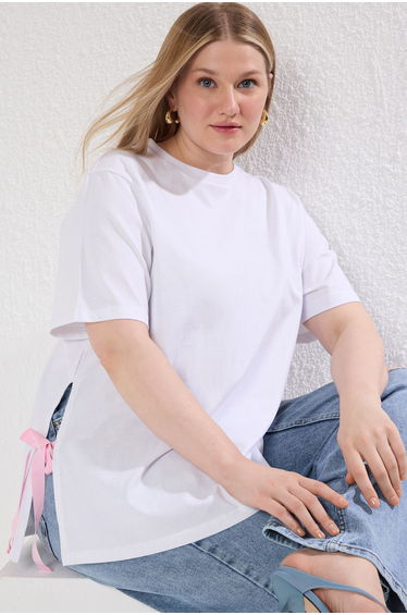 White Side Bow Tie Detail Loose Fit Plus Size T-shirt
