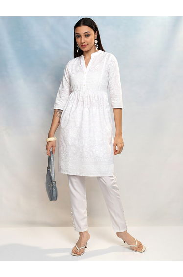 Embroidered Collared A-Line Knee-Length Dress