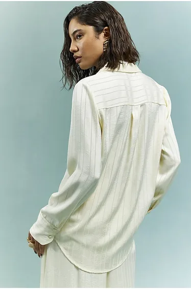 قميص ريفر ايلاند بأكمام طويلة