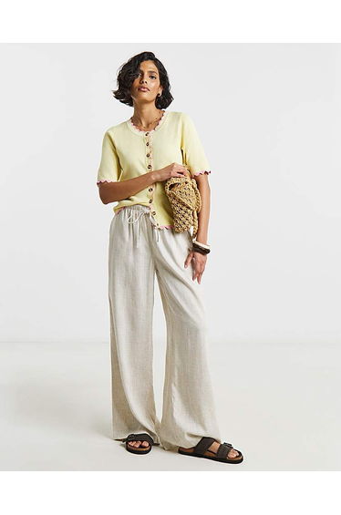 Scallop Detail Short Sleeve Cardigan