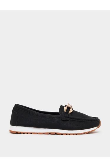 Women Metal Buckle Detail Loafers