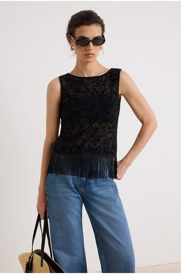 Black Shawl Pattern Regular/Normal Fit Boat Neck Tassel Crop/Short Lace Knitted Blouse