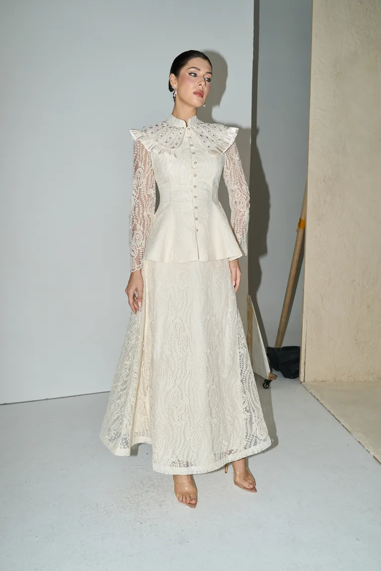 طقم سانفير باللون البيج - 10