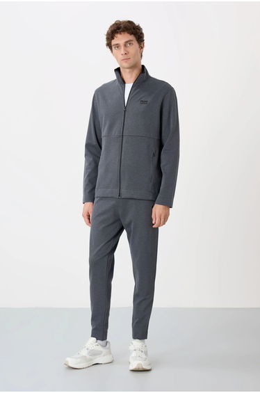 TOMMY Men's Zip-collar Sweatshirt And Pants Set
