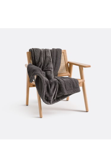 Maxine Throw in Fleece and Sherpa