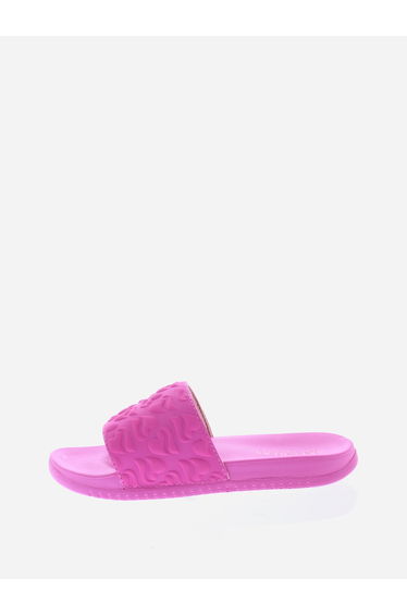 Hot Gambix III Slides