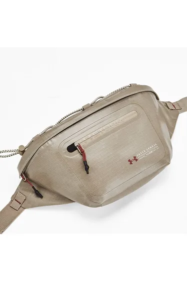 Accessories Under Armour UA Summit Waist Waistpack in Brown