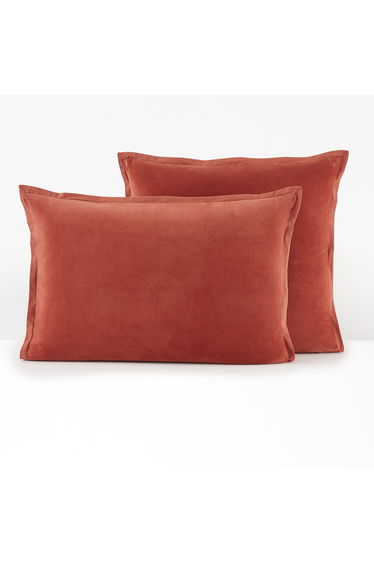 Noria Ruffle 100% Cotton Velvet Pillowcase