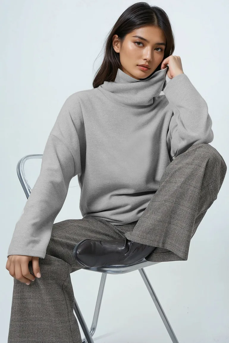Women's Gray Turtleneck Wide Cut Knitwear Blouse - 1
