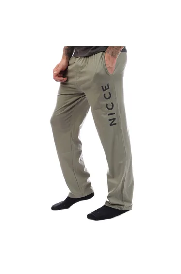 طقم نشي باللون الأخضر