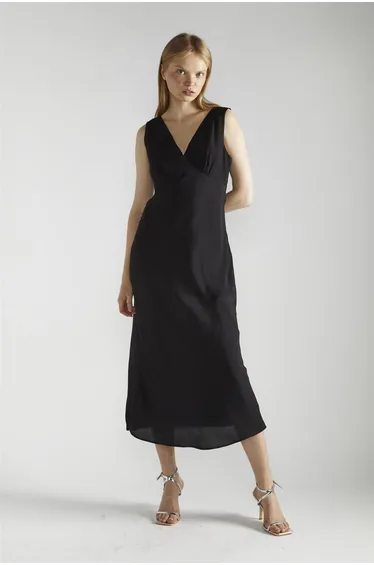 Black V-neck Midi-Dress