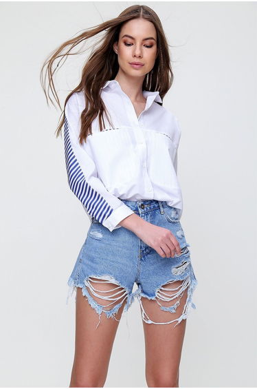 Women's White Back And Pocket Garnish Woven Poplin Shirt