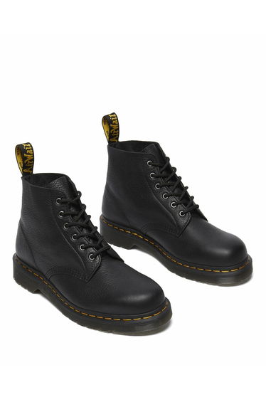 Ambassador 101 Ankle Boots in Leather