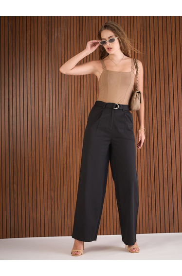 Women Black Solid Pleated Straight Fit Pants