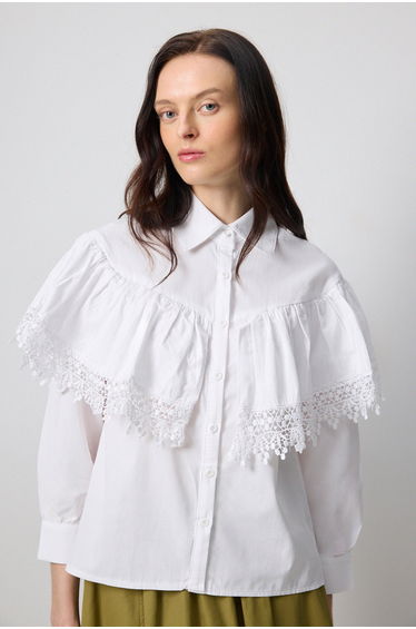 SCALF DETAILED SHIRT