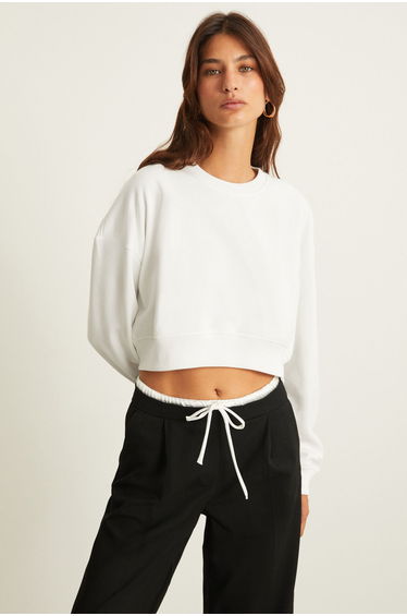 VESNA Women's Regular Ecru Sweatshirt