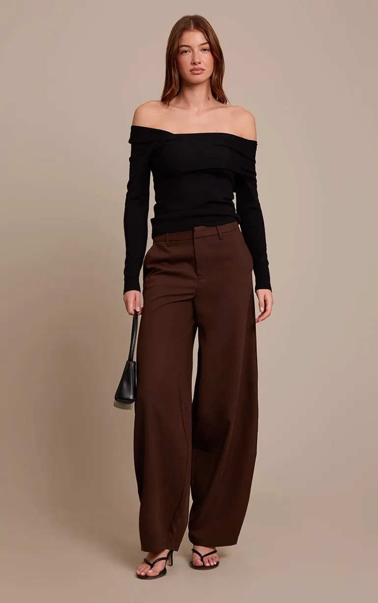 Black Long Sleeve Asymmetric Shoulder Knitted Top - 2