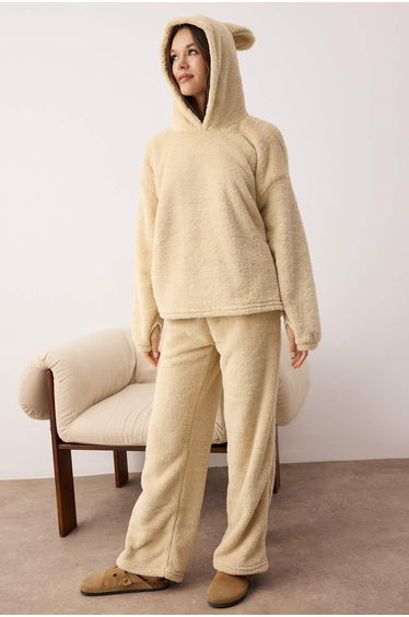Beige Plain Wellsoft Knitted Pajama Set
