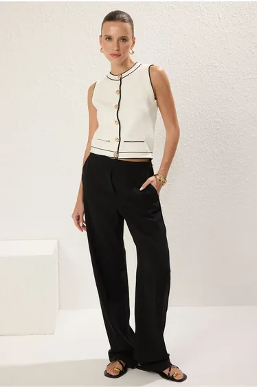 Ecru Premium Yarn/Special Yarn Crew Neck Color Block Knitted Thin Blouse