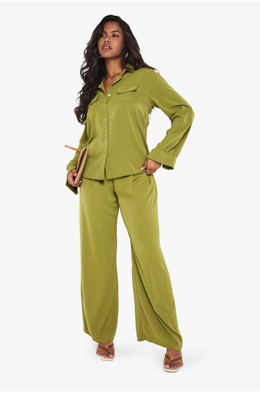 Woven Pleated Front Wide Leg Trousers - olive