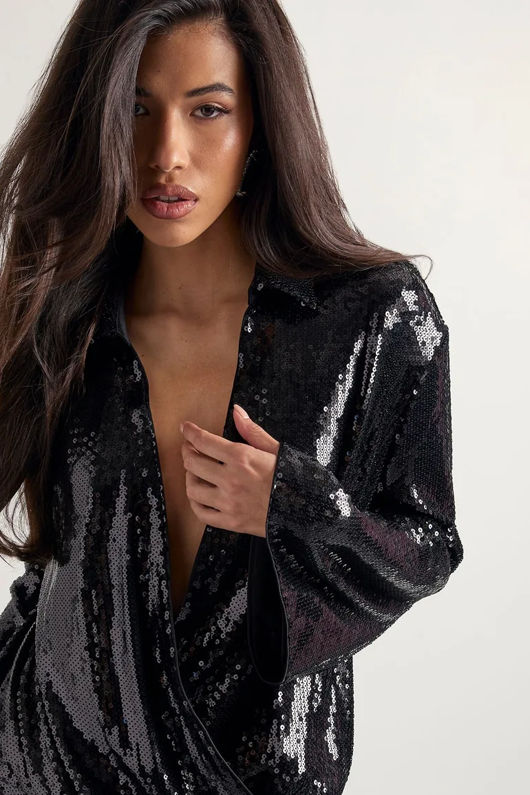 boohoo sequin shirt dress boohoo Women's Plus Sequin Draped Flare Sleeve Shirt Dress in Burgundy | Size: 20