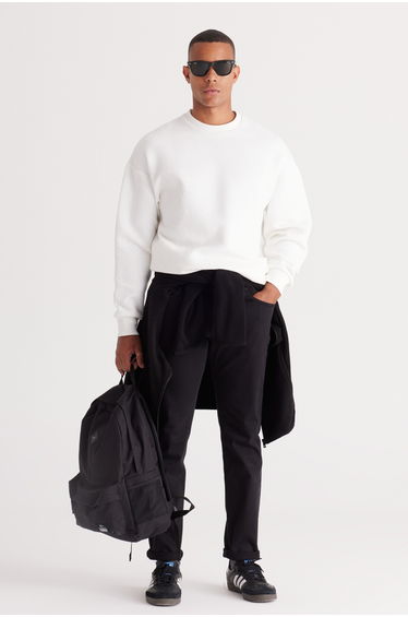 Ecru loose fit fleece-lined 3-thread crew neck cotton sweatshirt