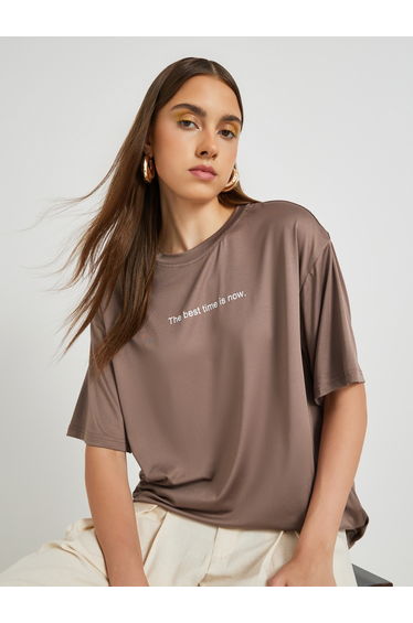 Slogan Print Round Neck Oversized T-Shirt