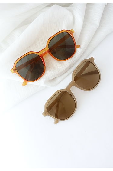 Square Frame Sunglasses