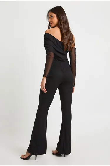 جمبسوت بوهو باللون الأسود