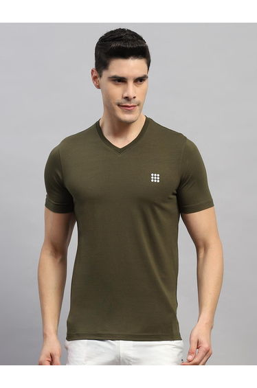 Men Olive Solid V Neck Short Sleeves T-Shirt