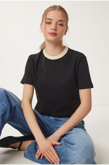 Women's Black Contrast Color Cotton Knit T-Shirt