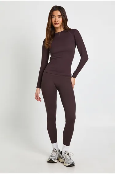 Contour Ribbed Seamless Long Sleeve Active Top - chocolate