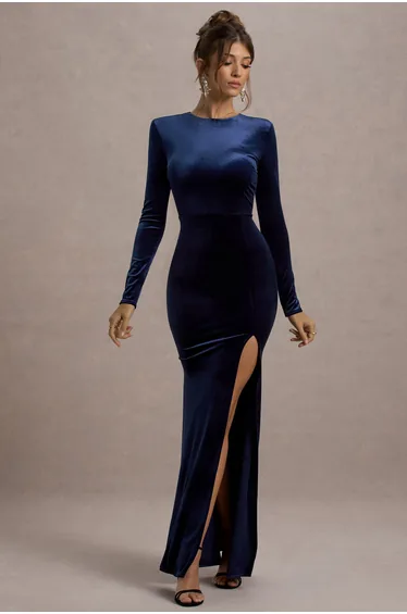 فستان ماكسي مخمل بفتحة لون كحلي