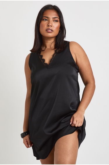 Plus Satin Plunge Front Lace Trim shift Dress - black