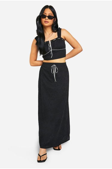 Petite Broderie Contrast Bow Top - black