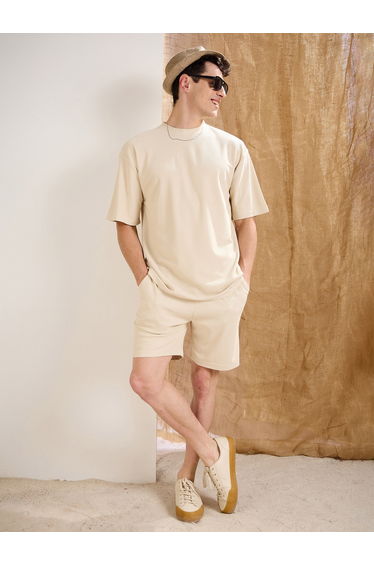Men Beige Waffle Textured Straight Fit Shorts
