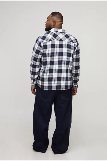 كحلي بطبعة كاروهات بأكمام طويلة - للمقاسات الكبيرة