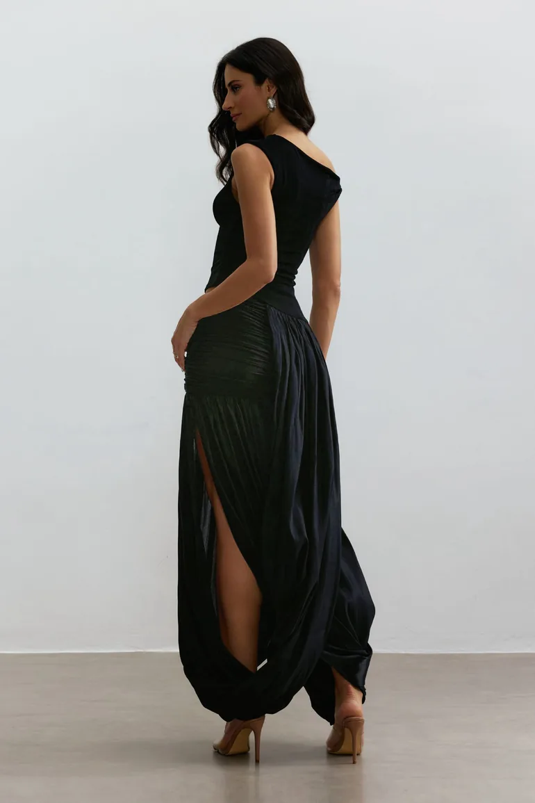 Tanya Asymmetric Shoulder Cutout Maxi Dress Sunfere : Evening Dresses :  VogaCloset Oman
