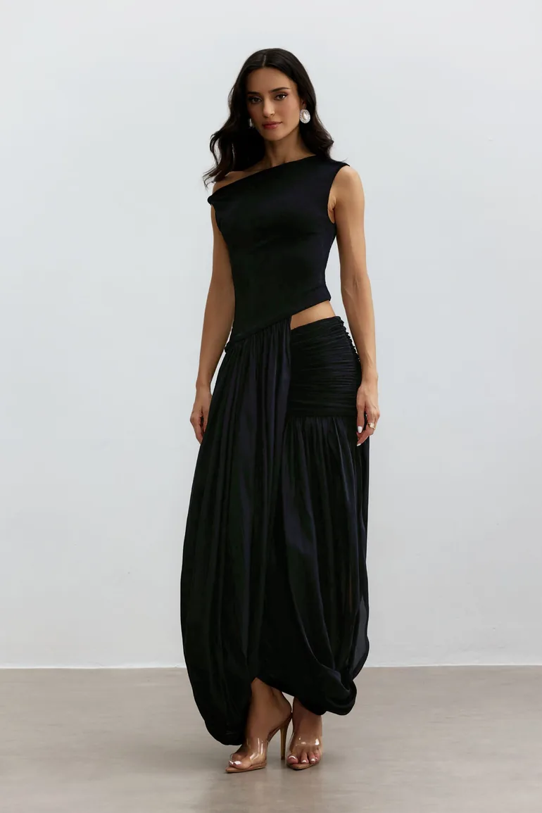 Tanya Asymmetric Shoulder Cutout Maxi Dress Sunfere : Evening Dresses :  VogaCloset Oman