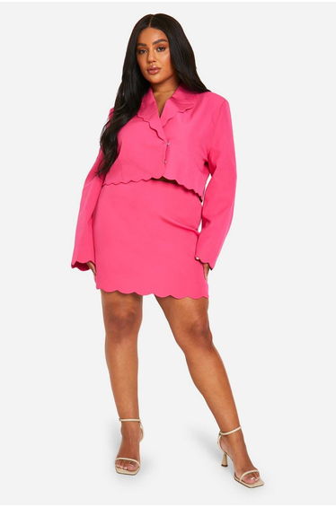 Plus Scallop Mini Skirt