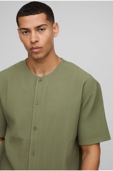 Oversized Collarless Pleated Short Sleeve Shirt - olive