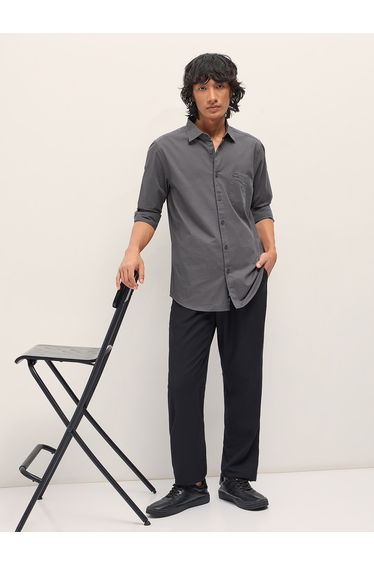Men Solid Slim Fit Casual Shirt