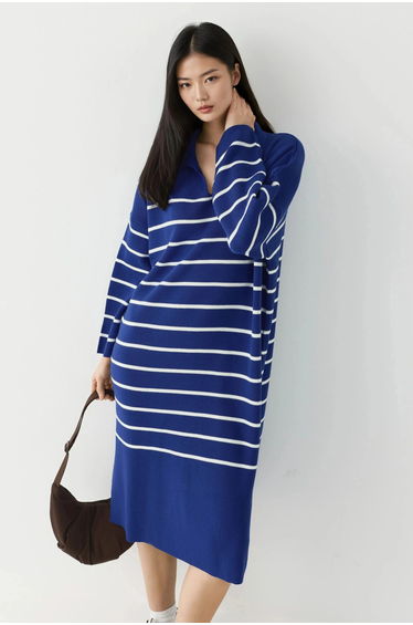 MY FASHION Striped V-Neck Loose Fit Midi Knit Dress with Slit