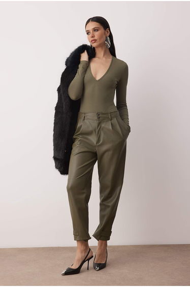 Khaki deep v-neck buttoned knitted bodysuit