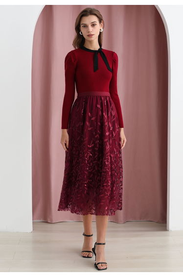 Gigot Sleeve Ribbon Adorned Knit Top in Red
