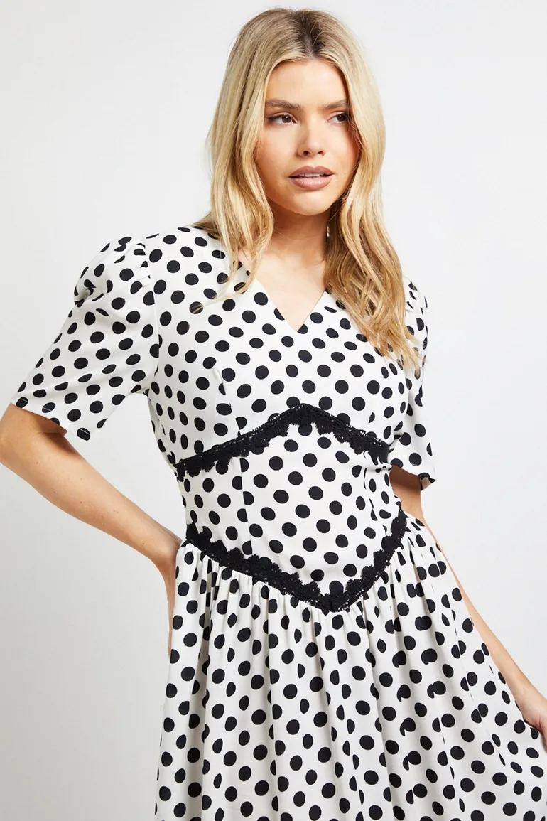 Mono Spot Lace Detail Dropped Waist V Neck Printed Midi Dress - 3