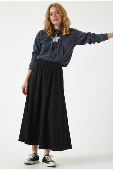 ISTANBUL Elastic Waist Maxi Skirt