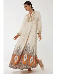 فستان ماكسي بأكمام طويلة بطبعة - 3