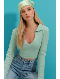 Blouse - Green - Fitted - 1